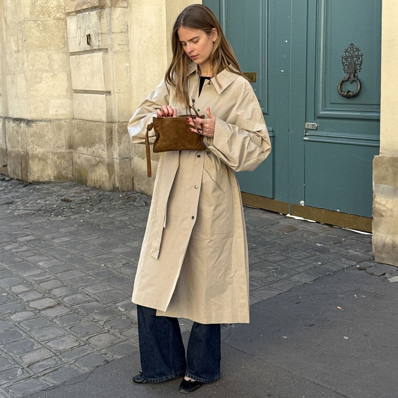  The Enduring Spring Jacket That Never Goes Out of Style 