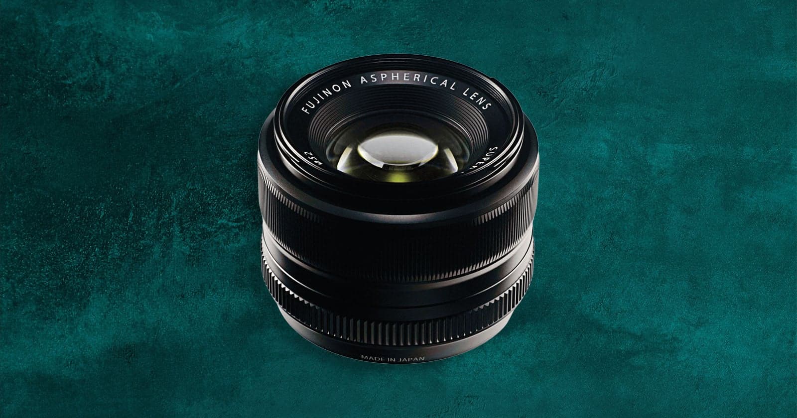 Fujifilm’s Old XF 35mm f/1.4 Is a Best-Selling Prime Lens By a Huge Margin